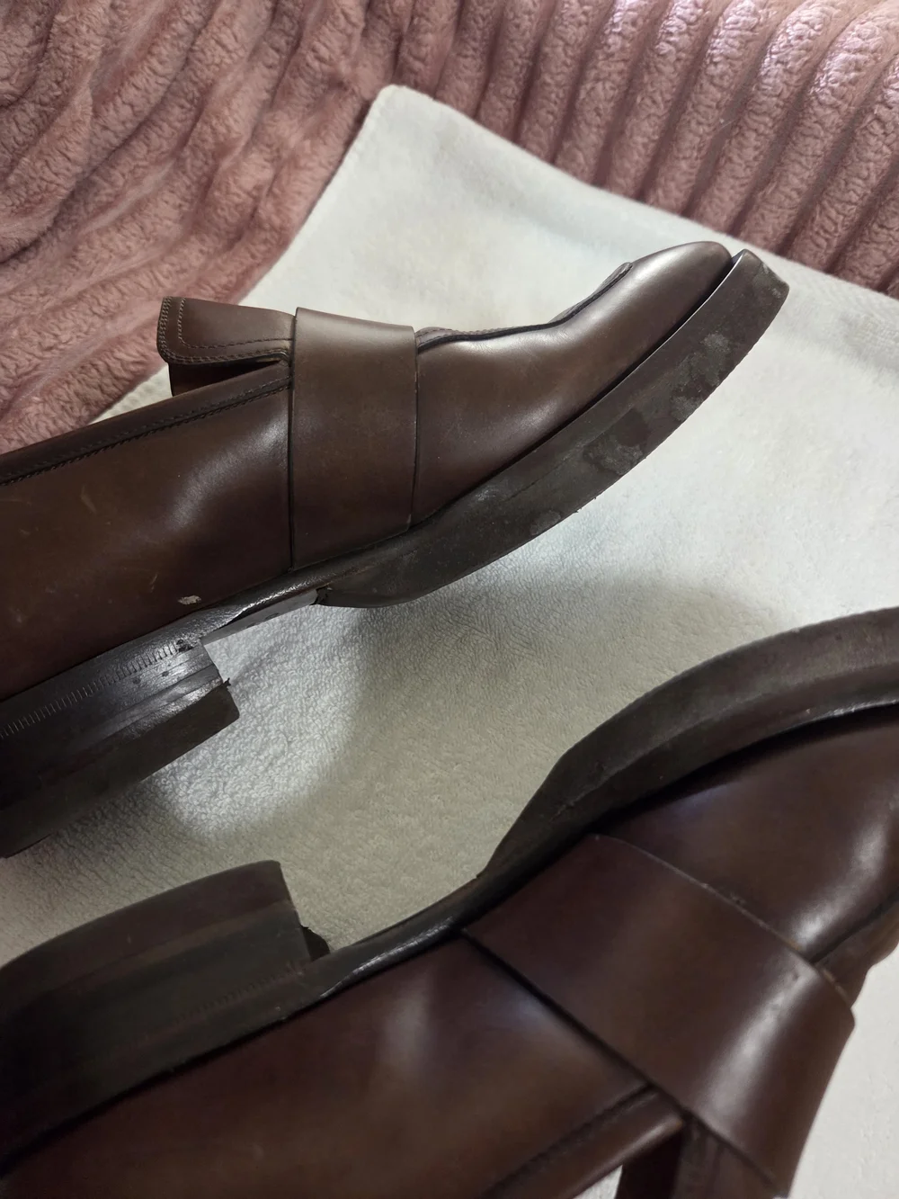 Gucci polished brown